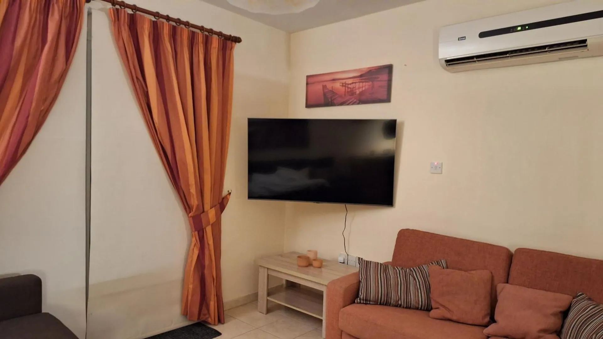 Nissi Golden Sand Lome Apartment